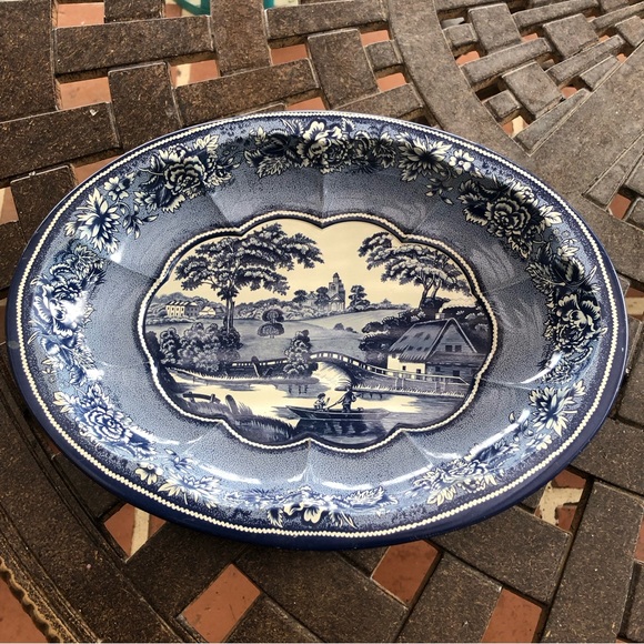 Vintage DAHER Decorated Ware Tin Blue/White OVAL TRAY Made in England - Picture 9 of 9